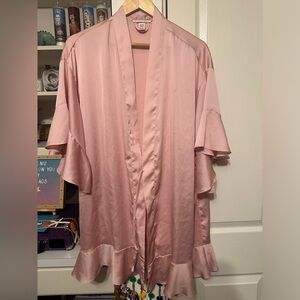 VICTORIA’S SECRET Flounce-sleeve Kimono Flutter Sleeve Robe Ruffle XS/S in pink